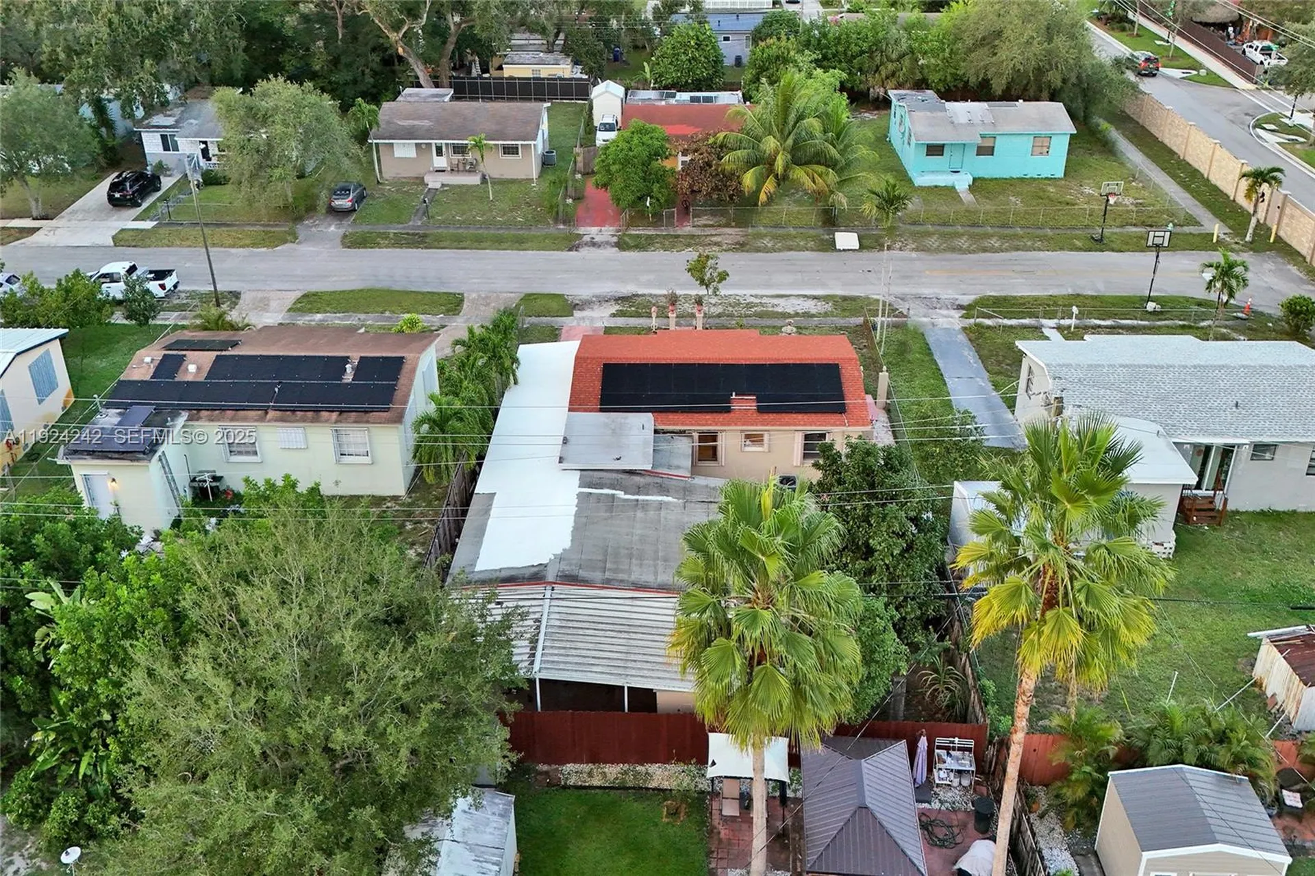 6404 Evans Street Hollywood FL 33024