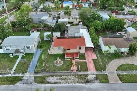 6404 Evans Street Hollywood FL 33024