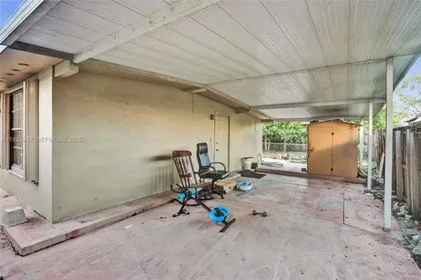 6404 Evans Street Hollywood FL 33024