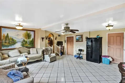 6404 Evans Street Hollywood FL 33024