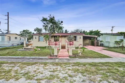 6404 Evans Street Hollywood FL 33024