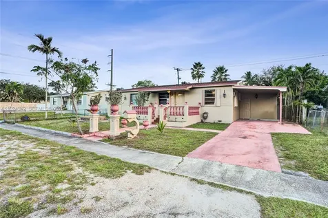 6404 Evans Street Hollywood FL 33024
