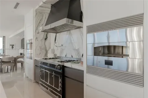 17975 Collins Avenue Sunny Isles Beach FL 33160