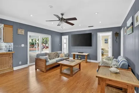 431 Vicksburg Terrace Plantation FL 33325