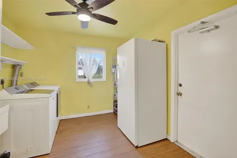 431 Vicksburg Terrace Plantation FL 33325