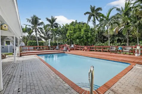431 Vicksburg Terrace Plantation FL 33325
