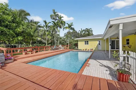 431 Vicksburg Terrace Plantation FL 33325