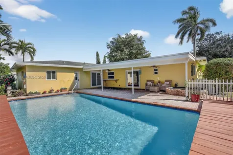 431 Vicksburg Terrace Plantation FL 33325