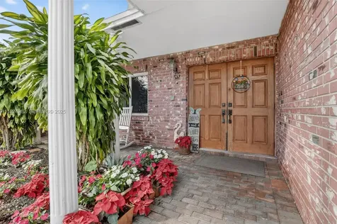431 Vicksburg Terrace Plantation FL 33325
