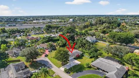 431 Vicksburg Terrace Plantation FL 33325
