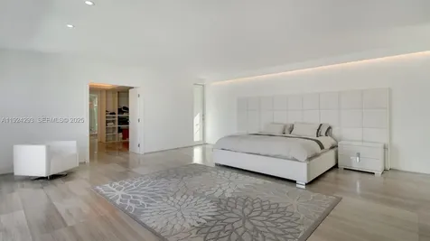 480 Ocean Boulevard Golden Beach FL 33160