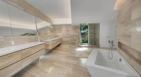 480 Ocean Boulevard Golden Beach FL 33160