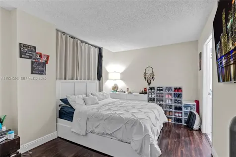 850 N Miami Avenue Miami FL 33136