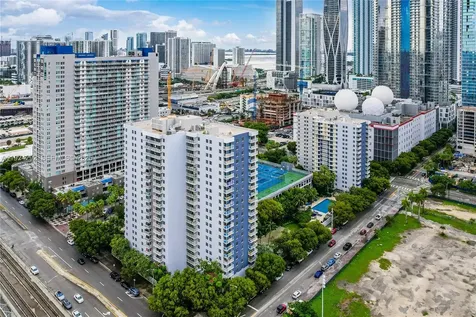 850 N Miami Avenue Miami FL 33136