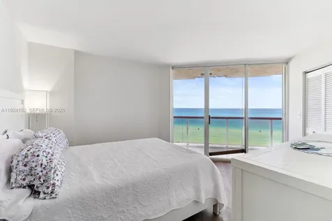 6767 Collins Avenue Miami Beach FL 33141
