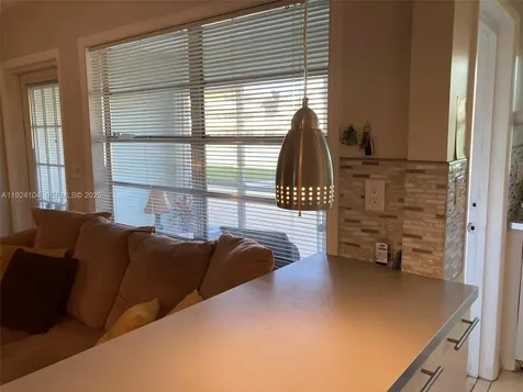 5300 Washington Street Hollywood FL 33021