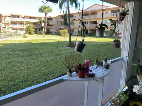 5300 Washington Street Hollywood FL 33021