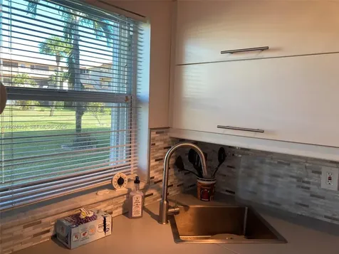 5300 Washington Street Hollywood FL 33021