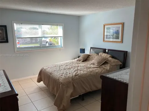 5300 Washington Street Hollywood FL 33021