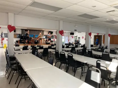5300 Washington Street Hollywood FL 33021