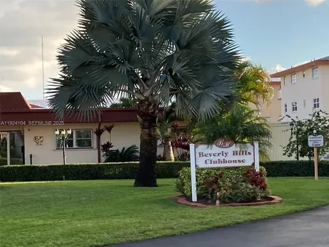 5300 Washington Street Hollywood FL 33021