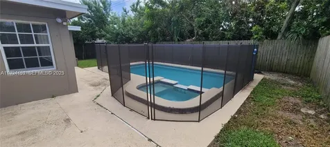 7160 NW 25 Court Sunrise FL 33313