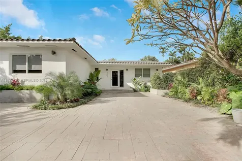 9008 Dickens Avenue Surfside FL 33154