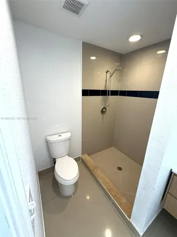 4411 NW 34th Street Lauderdale Lakes FL 33319