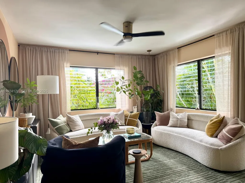 1127 Meridian Avenue Miami Beach FL 33139