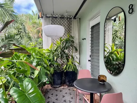 1127 Meridian Avenue Miami Beach FL 33139