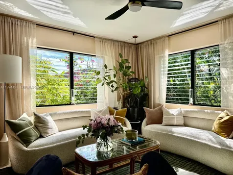 1127 Meridian Avenue Miami Beach FL 33139
