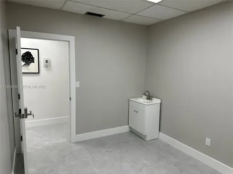 646 NW 183rd Street Miami Gardens FL 33169