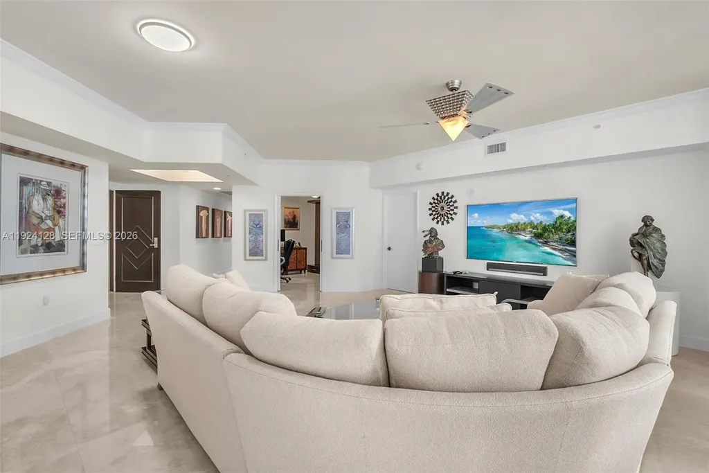 333 Las Olas Way Fort Lauderdale FL 33301