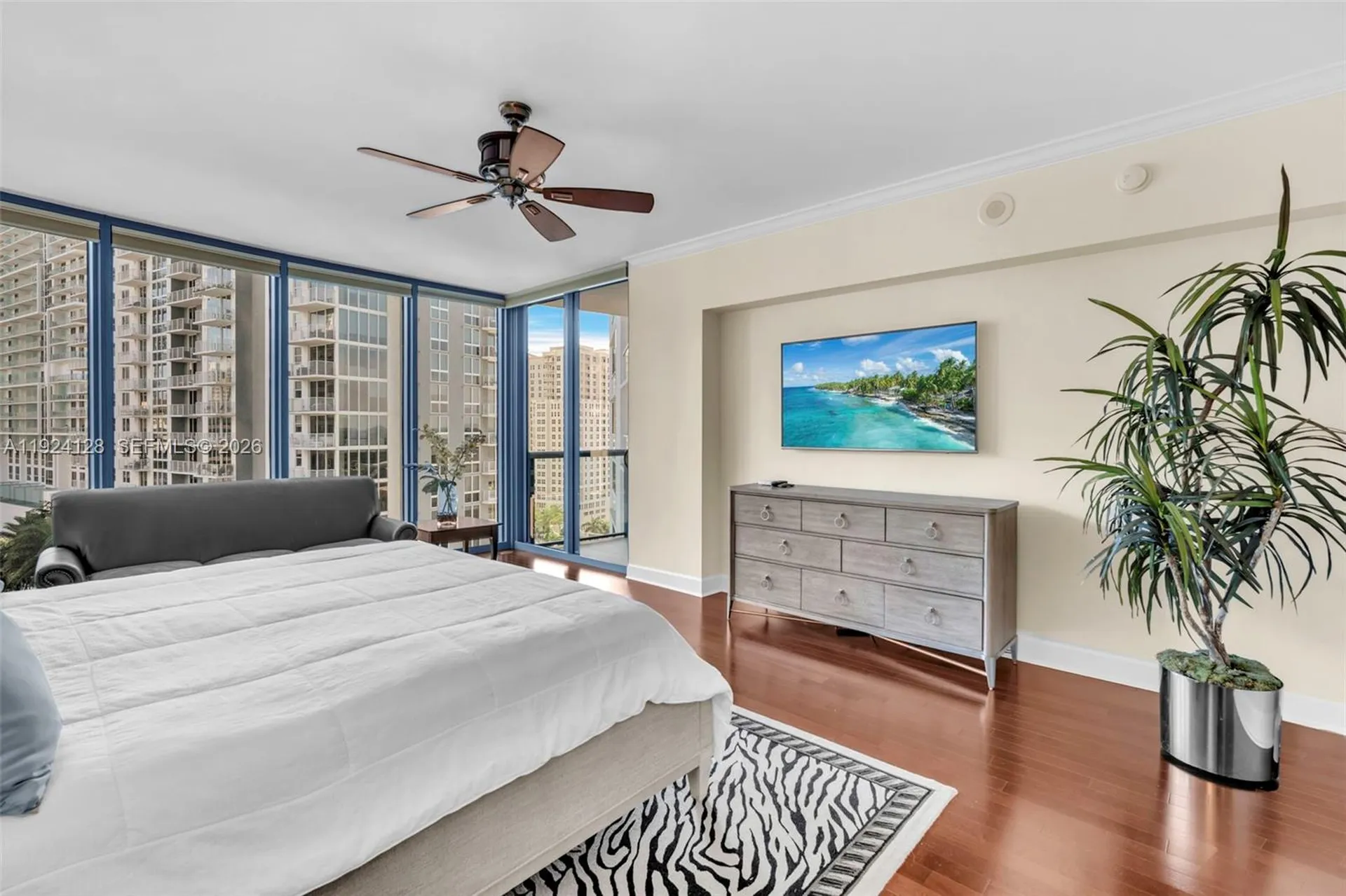 333 Las Olas Way Fort Lauderdale FL 33301