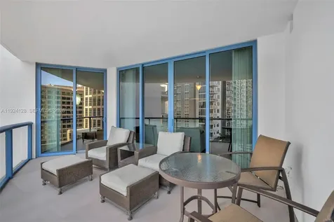 333 Las Olas Way Fort Lauderdale FL 33301