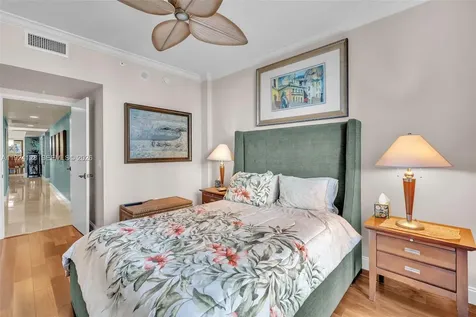333 Las Olas Way Fort Lauderdale FL 33301