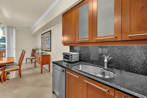 333 Las Olas Way Fort Lauderdale FL 33301