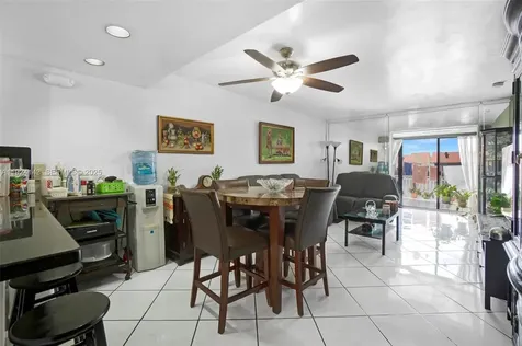 5530 W 26th Court Hialeah FL 33016