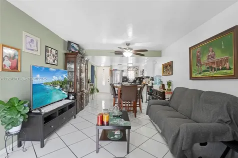 5530 W 26th Court Hialeah FL 33016