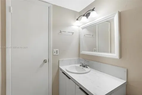 5530 W 26th Court Hialeah FL 33016
