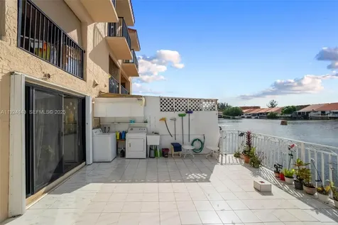 5530 W 26th Court Hialeah FL 33016