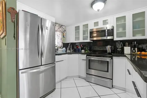 5530 W 26th Court Hialeah FL 33016