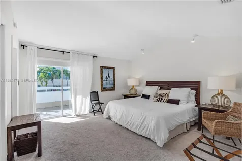 591 N Mashta Drive Key Biscayne FL 33149