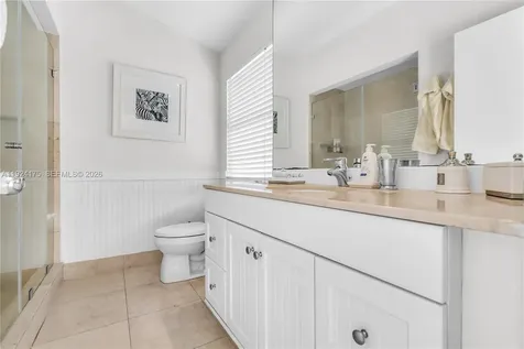 591 N Mashta Drive Key Biscayne FL 33149