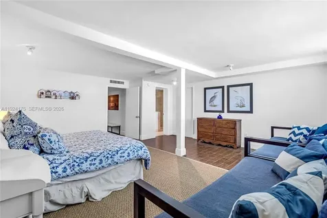 591 N Mashta Drive Key Biscayne FL 33149