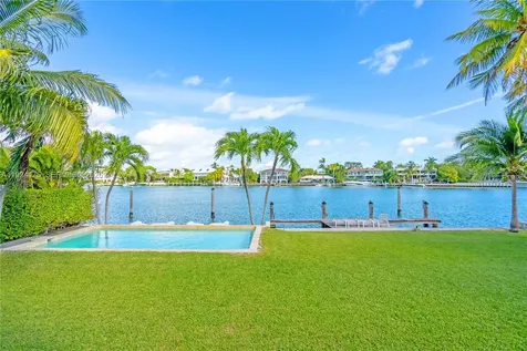 591 N Mashta Drive Key Biscayne FL 33149