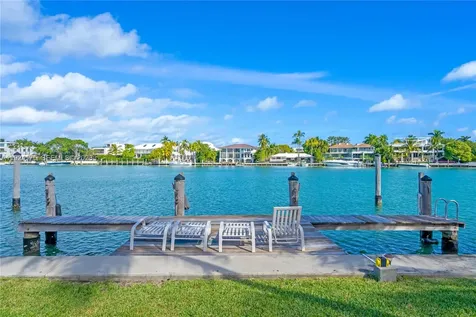591 N Mashta Drive Key Biscayne FL 33149