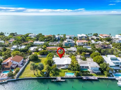 591 N Mashta Drive Key Biscayne FL 33149