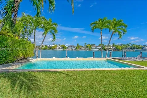 591 N Mashta Drive Key Biscayne FL 33149