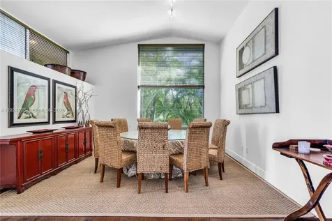591 N Mashta Drive Key Biscayne FL 33149